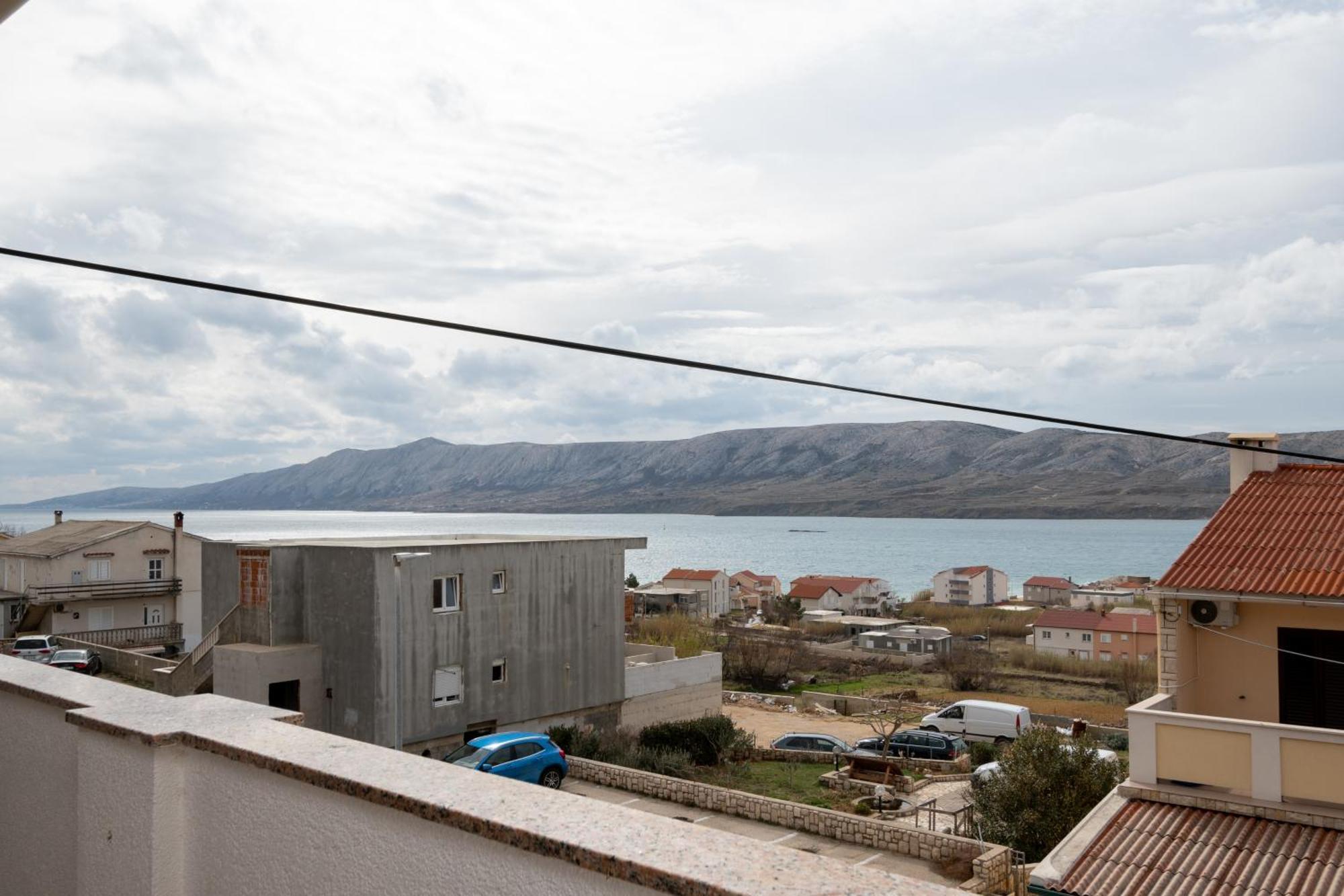 Apartments And Rooms With Parking Space Zubovici, Pag - 16063 Zubovići Exterior foto