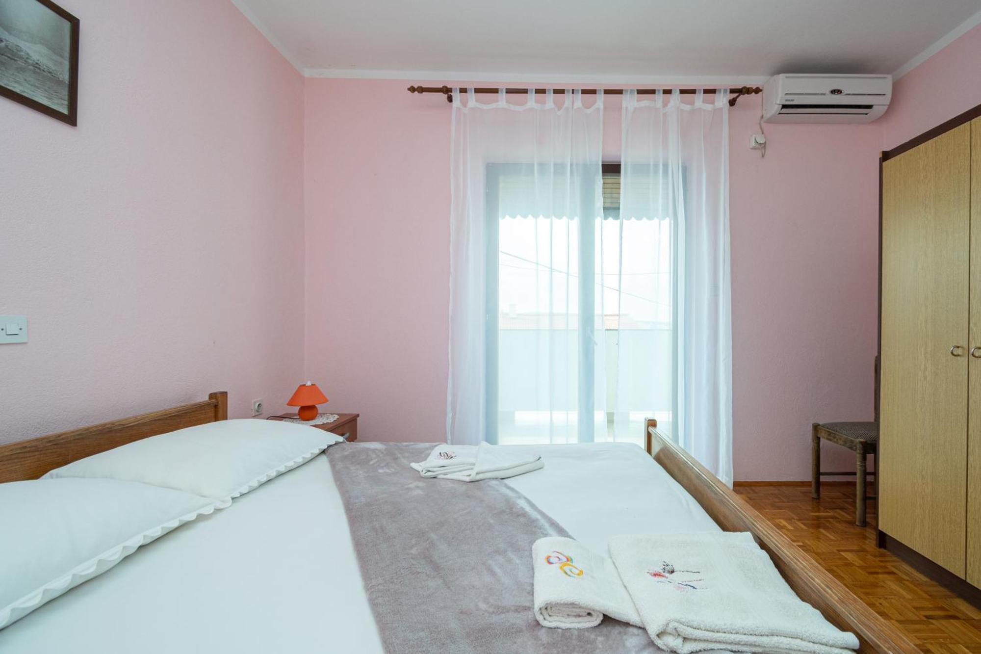 Apartments And Rooms With Parking Space Zubovici, Pag - 16063 Zubovići Quarto foto
